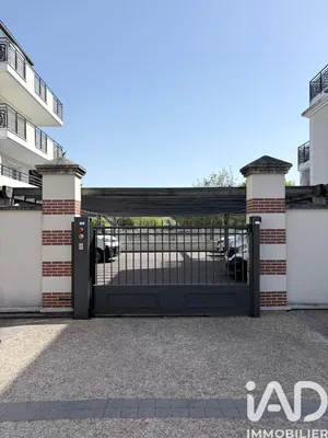 Appartement à Le Plessis-Bouchard (95130)