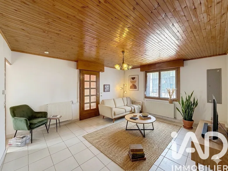 Maison 4 pièces 95 m² · à Râches · 95 m² · 109 000 €