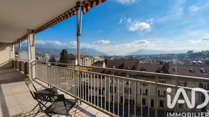 Appartement à Voiron (38500)