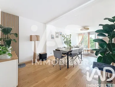 Apartment in Maisons-Laffitte (78600)