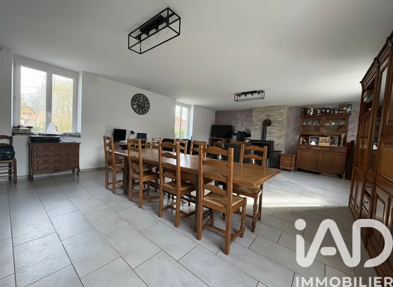 Maison 6 pièces 215 m² · à Bourthes · 215 m² · 275 000 €