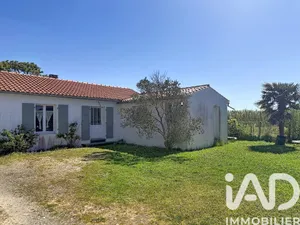 House in Sainte-Marie-de-Ré (17740)