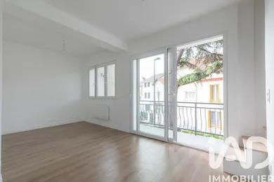 Duplex in Fontenay-sous-Bois (94120)