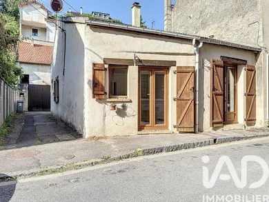 Maison de ville à Follainville-Dennemont (78520)