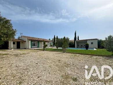 Maison à Mouriès (13890)