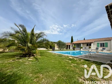 Maison à Mouriès (13890)