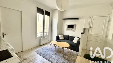 Apartment in Paris (75011)