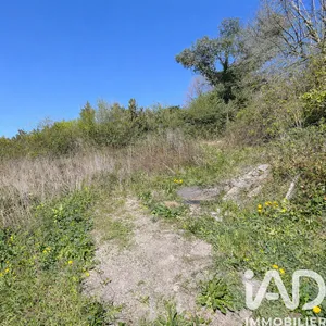 Terrain à bâtir à Saint-Priest-en-Jarez (42270)