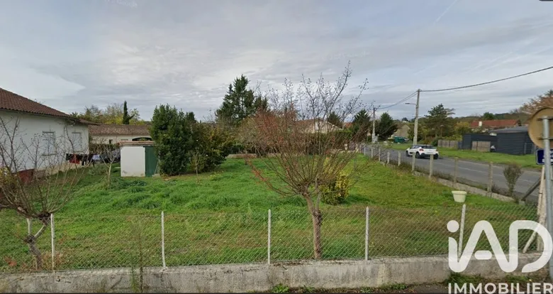 Terrain à bâtir à Bergerac (24100) · 24 500 €