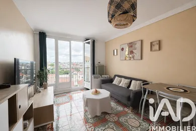 Apartment in Drancy (93700)