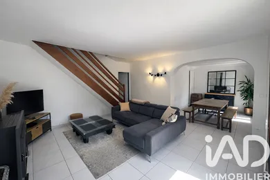 Maison à Jouars-Pontchartrain (78760)