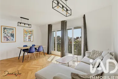 Apartment in Paris (75014)