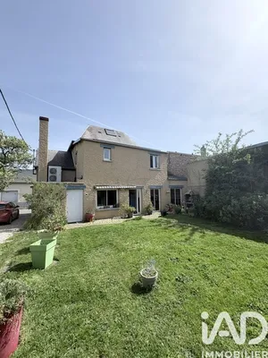 House in Quittebeuf (27110)