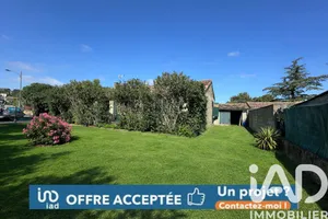 Maison à Saint-Saturnin-lès-Avignon (84450)