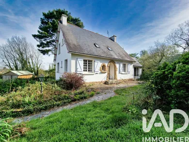 Village house in Spézet (29540)