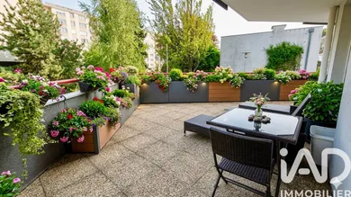 Apartment in Grenoble (38100)