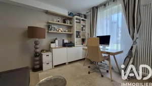Apartment in Grenoble (38100)