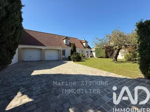 House in La Ville-du-Bois (91620)