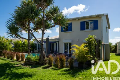 Maison à Sainte-Marie (97438)