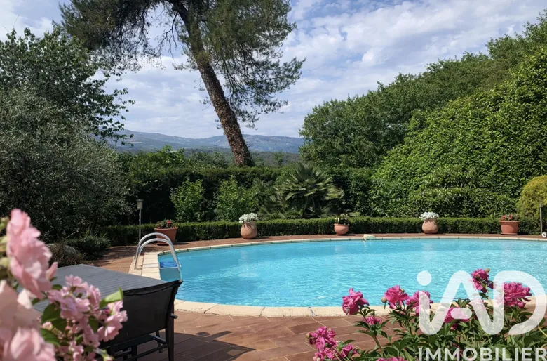 Maison 8 pièces 238 m² · à Valbonne · 237,7 m² · 1 780 000 €