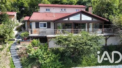 Maison à Saint-Étienne (42100)