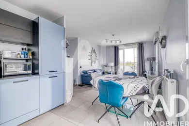 Apartment in Claye-Souilly (77410)