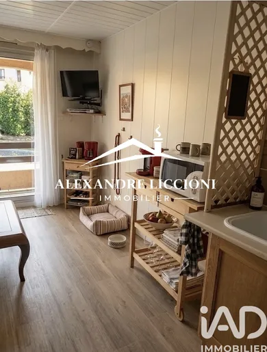Apartment in Enchastrayes (04400)