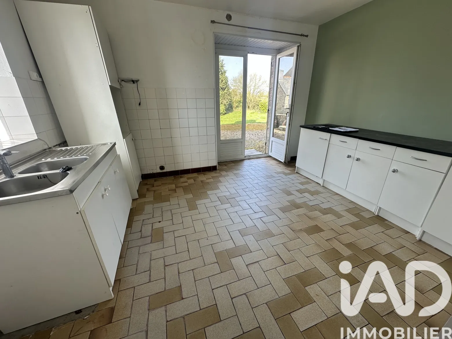 Vente maison à Plouaret (22420) : maison de ville 5 pièces 99 m² — 2