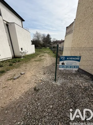 Terrain à bâtir à Clouange (57185)