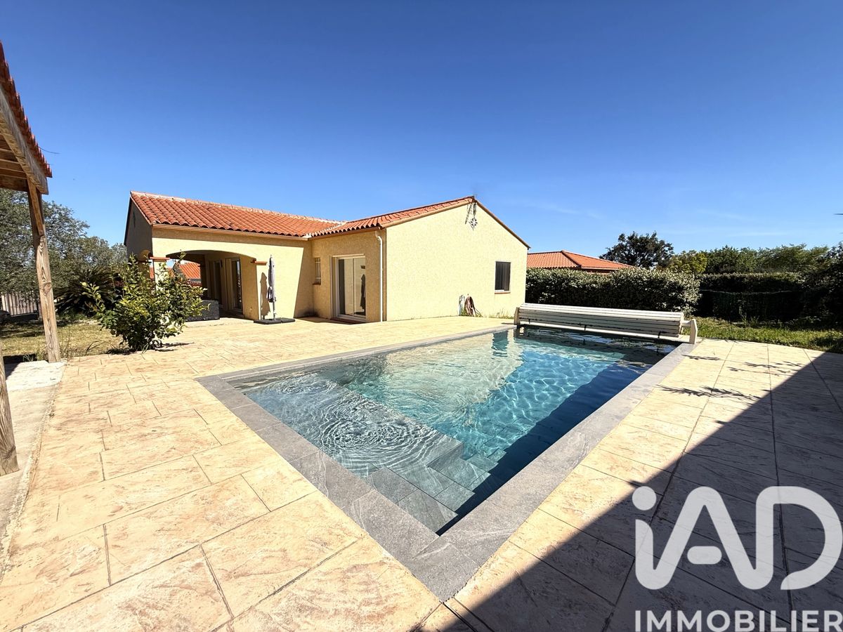 maison à Laroque