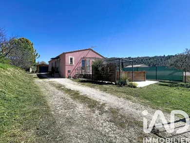 Maison à Apt (84400)