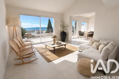 Apartment in Le Lavandou (83980)