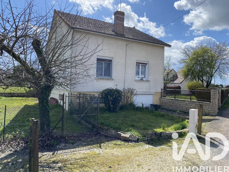Maison 5 pièces 101 m² · à Maizières-la-Grande-Paroisse · 101 m² · 127 000 €