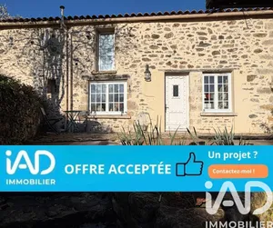 Maison de campagne à Mervent (85200)