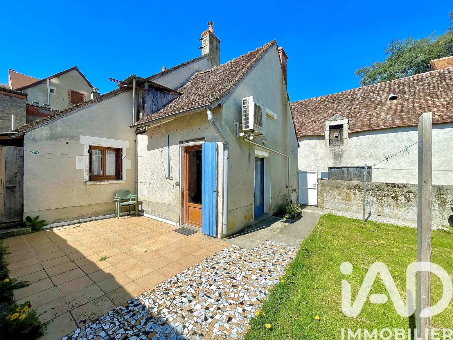Vente maison à La Trimouille (86290) : maison de village 3 pièces 78 m² - 1993423 — 2
