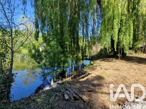 Terrain loisirs à Saint-Martin-de-Sanzay (79290)