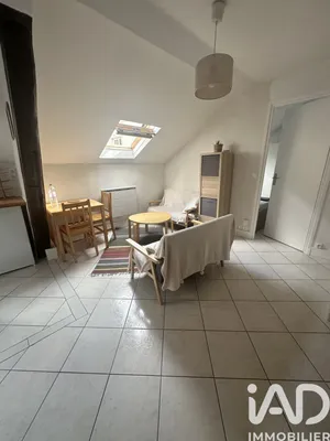 Apartment in Versailles (78000)