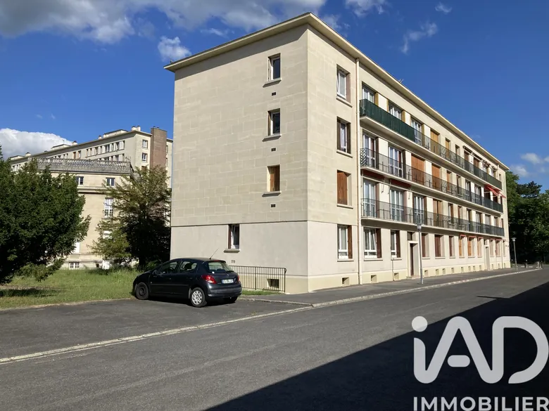 Appartement 5 pièces 90 m² · à Compiègne · 90 m² · 225 000 €