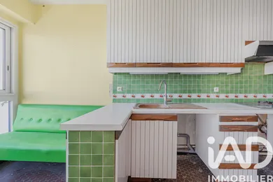 Apartment in Paris (75011)