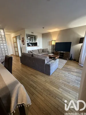 Duplex in Émerainville (77184)