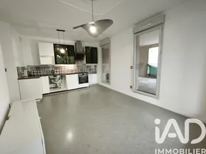 Apartment in Aulnay-sous-Bois (93600)