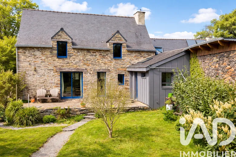 Maison 4 pièces 159 m² · à Carentoir · 159 m² · 302 000 €