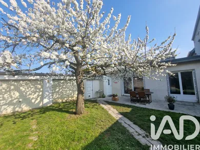 House in Bouafle (78410)