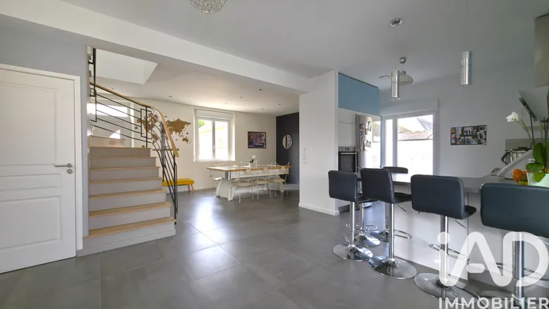 Maison 5 pièces 120 m² · à Auménancourt · 120 m² · 330 000 €
