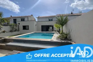 House in Lagord (17140)