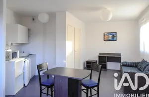 Apartment in Nantes (44300)