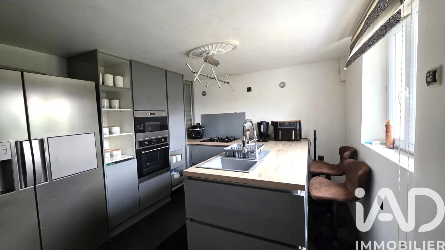 Vente maison à Pannes (45700) : maison traditionnelle 7 pièces 132 m² — 3