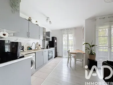 Appartement à Saint-Pierre-du-Perray (91280)