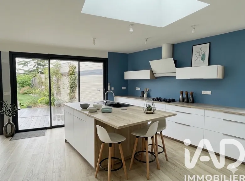 Maison 7 pièces 180 m² · à Argentré · 180 m² · 262 000 €