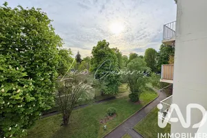 Apartment in Taverny (95150)